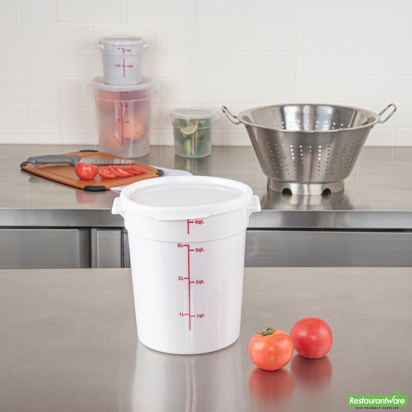 Wholesale Restaurantware Met Lux Round White Plastic Food Storage Container Lid - Fits 2 and 4 Qt- Bulk