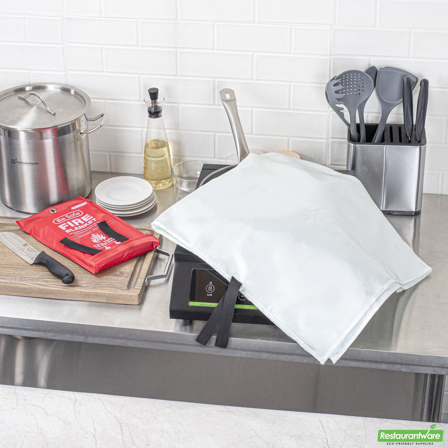 Wholesale Restaurantware Fiberglass Emergency Fire Blanket - 39.4" X 39.4" X 0.004"- Bulk