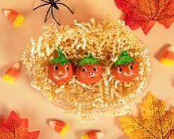Wholesale Madelaine Chocolate ½ Oz. Peanut Butter Filled Pumpkins (3 Tubs)- Bulk