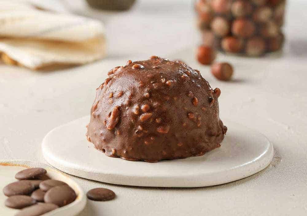 Wholesale L'amour de Paris Hazelnut Chocolate Mini Cake 5.83 Oz- Bulk