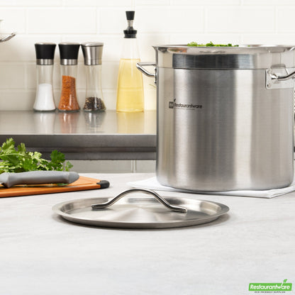 Wholesale Restaurantware Met Lux Stainless Steel Sauce Pan Lid - Fits 7.5 and 13.5 qt- Bulk