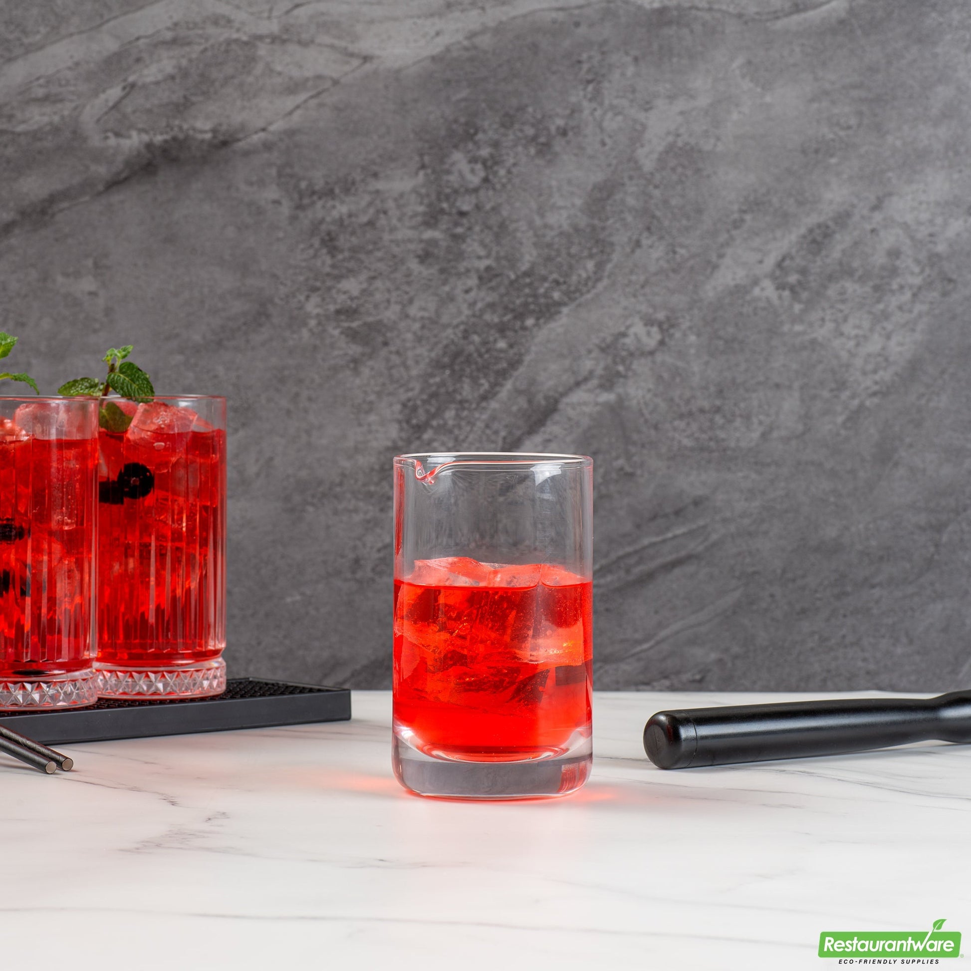 Wholesale Restaurantware Bar Lux 17 Oz Cocktail Mixing Glass - Hand-Blown, Crystal - 3 3/4" X 3 1/2" X 5 3/4" 16.9oz- Bulk
