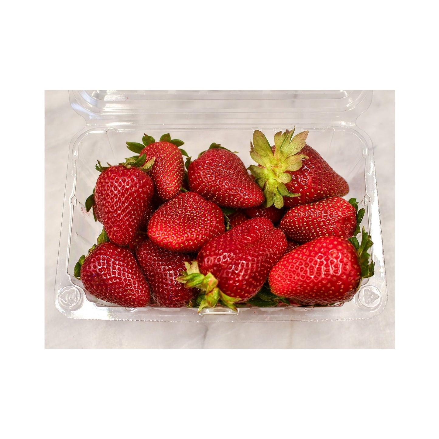 Wholesale Harry's Berries Strawberries 1lb- Bulk