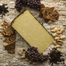 Wholesale Beehive Cheese Teahive Flavored Cheese 5lb- Bulk