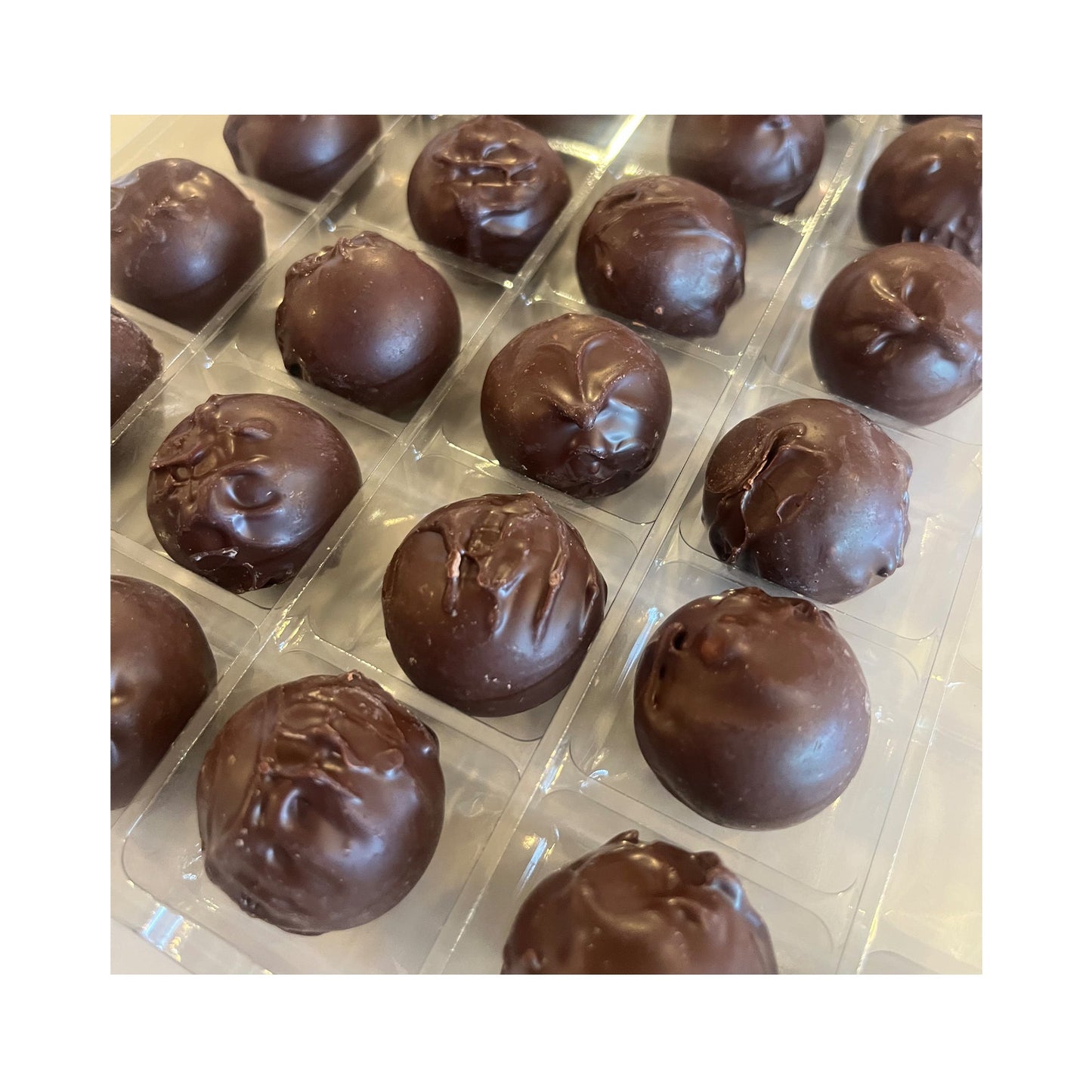 Wholesale Valrhona Guanaja Truffle 2kg- Bulk