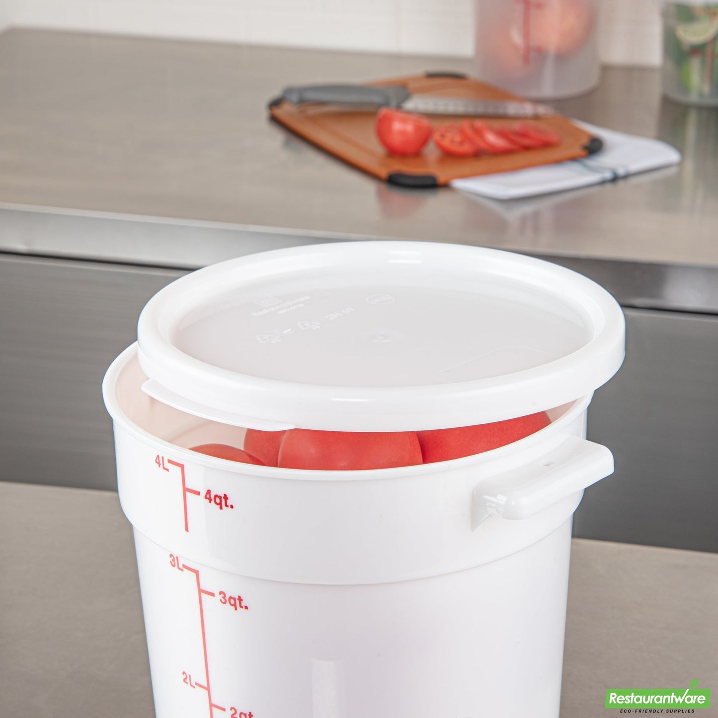 Wholesale Restaurantware Met Lux Round White Plastic Food Storage Container Lid - Fits 2 and 4 Qt- Bulk