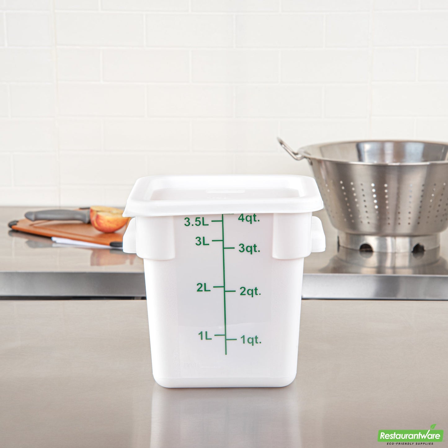 Wholesale Restaurantware Met Lux Square White Plastic Food Storage Container Lid - Fits 2 and 4 Qt- Bulk