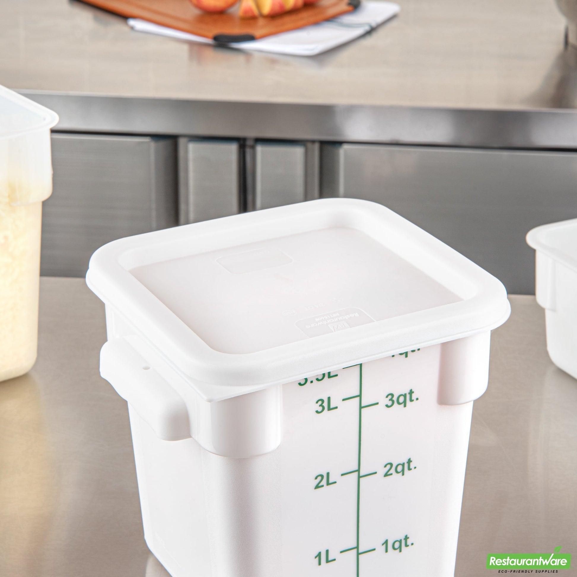 Wholesale Restaurantware Met Lux Square White Plastic Food Storage Container Lid - Fits 2 and 4 Qt- Bulk