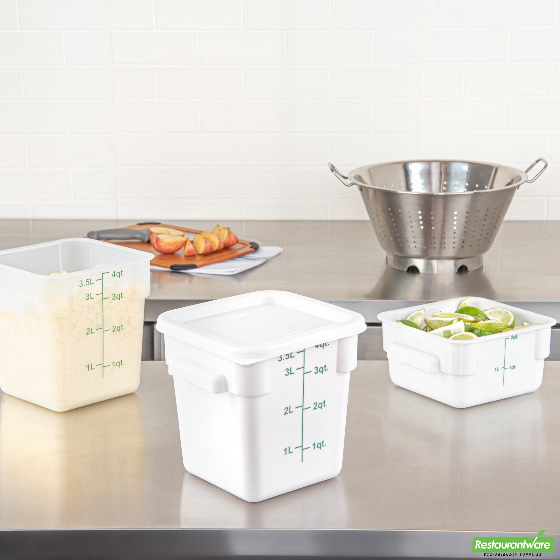 Wholesale Restaurantware Met Lux Square White Plastic Food Storage Container Lid - Fits 2 and 4 Qt- Bulk