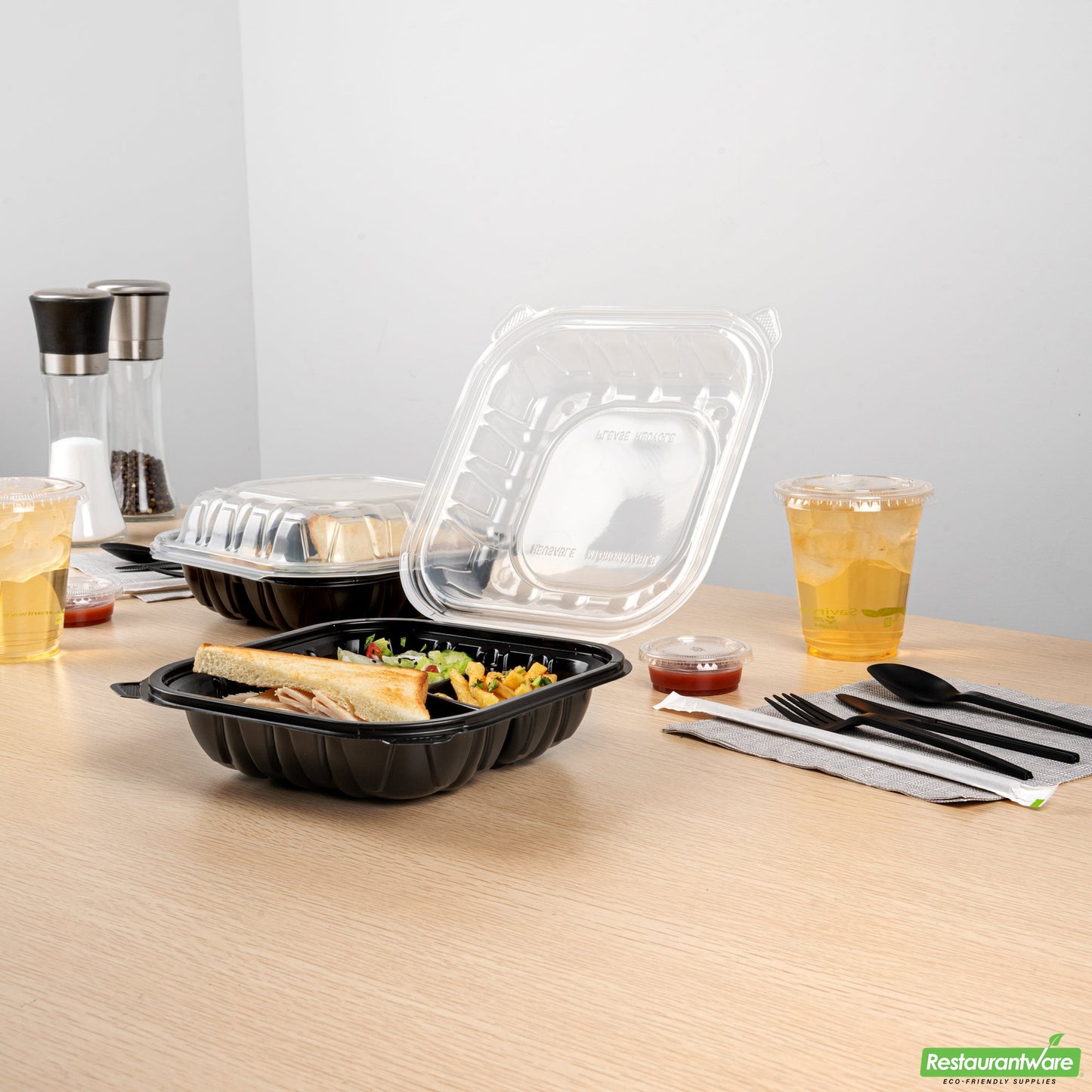 Wholesale Restaurantware 34 Oz Black Plastic Clamshell Container - 3 Compartments- Bulk