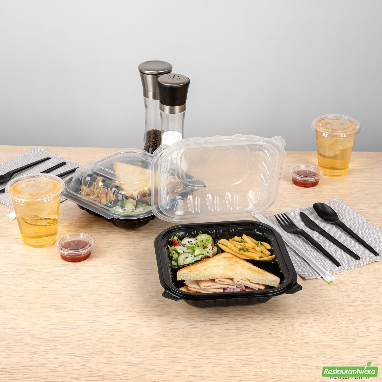 Wholesale Restaurantware 34 Oz Black Plastic Clamshell Container - 3 Compartments- Bulk
