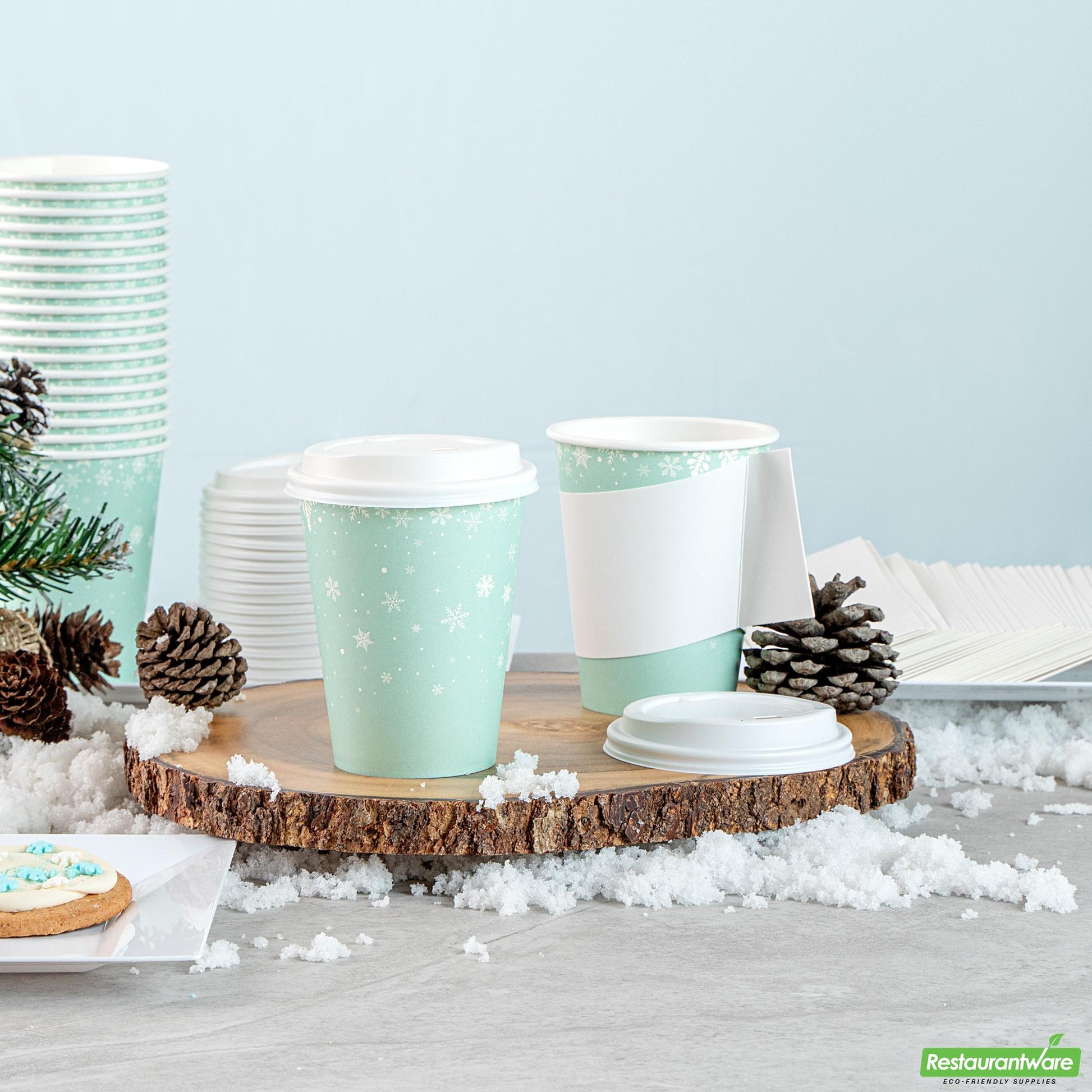 Wholesale Restaurantware 12 Oz Blue Christmas Snowflakes Single Wall Coffee Cup - with Lid- Bulk