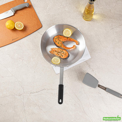 Wholesale Restaurantware Bundle: 1 Aluminum 12 Fry Pan and 1 Black Sleeve- Bulk
