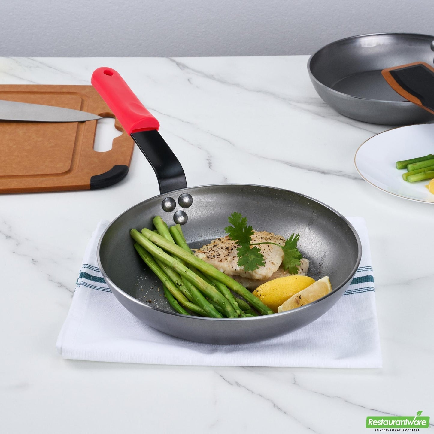 Wholesale Restaurantware Bundle: 6 Carbon Steel 9 1/2" Non-Stick Fry Pans and 6 Sleeves- Bulk