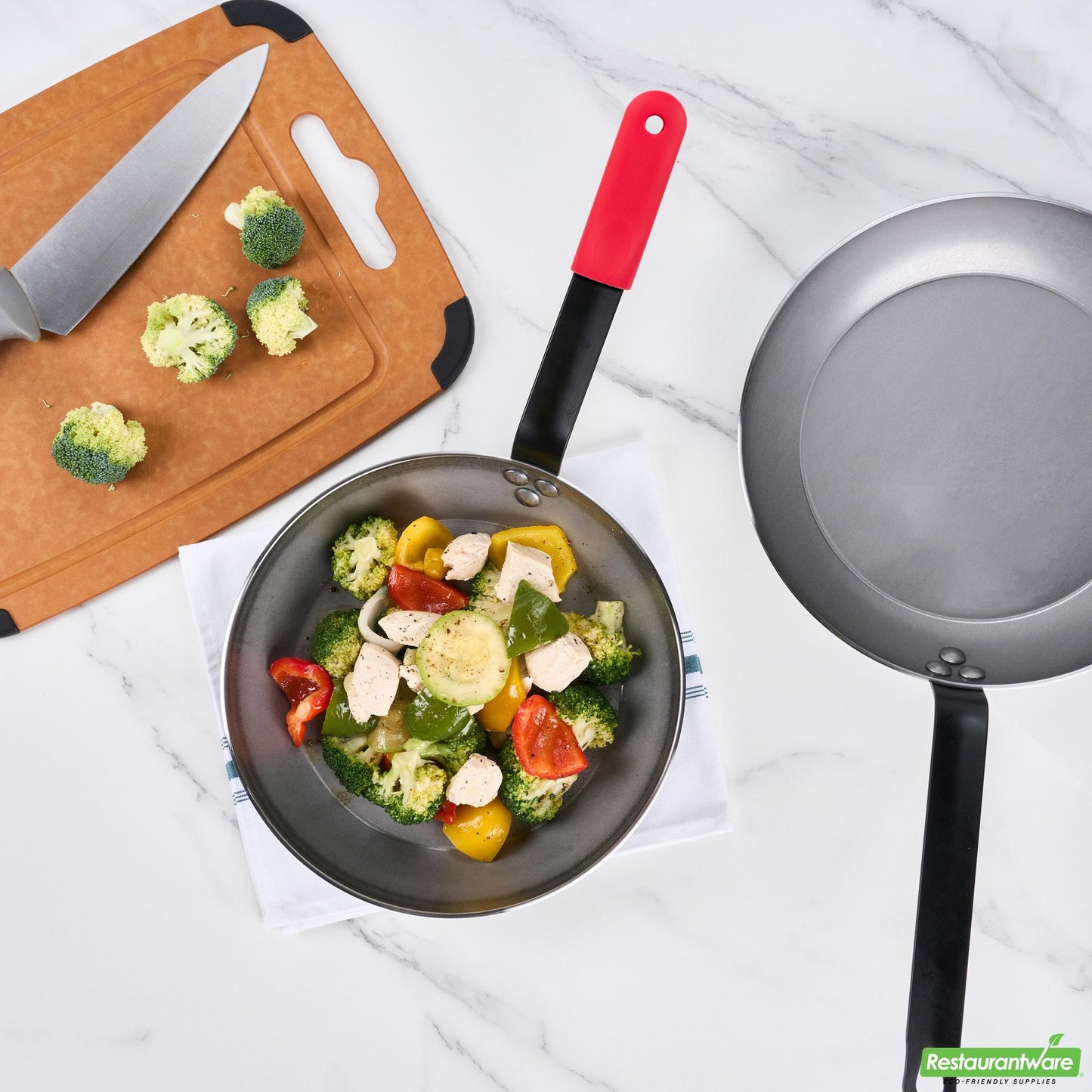 Wholesale Restaurantware Bundle: 1 Carbon Steel 10" Non-Stick Fry Pan and 1 Sleeve- Bulk