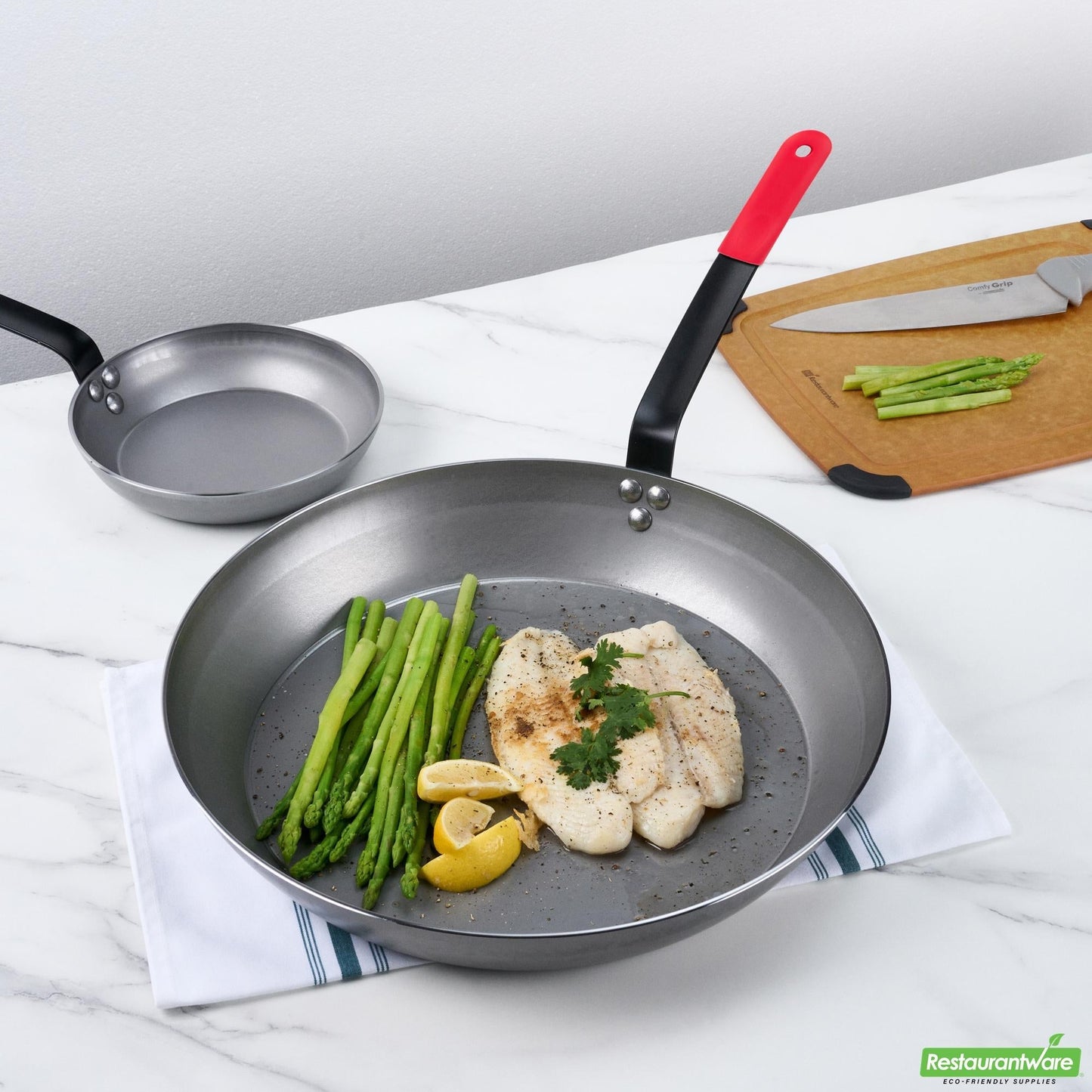 Wholesale Restaurantware Bundle: 6 Carbon Steel 16 Non-Stick Fry Pans and 6 Sleeves- Bulk