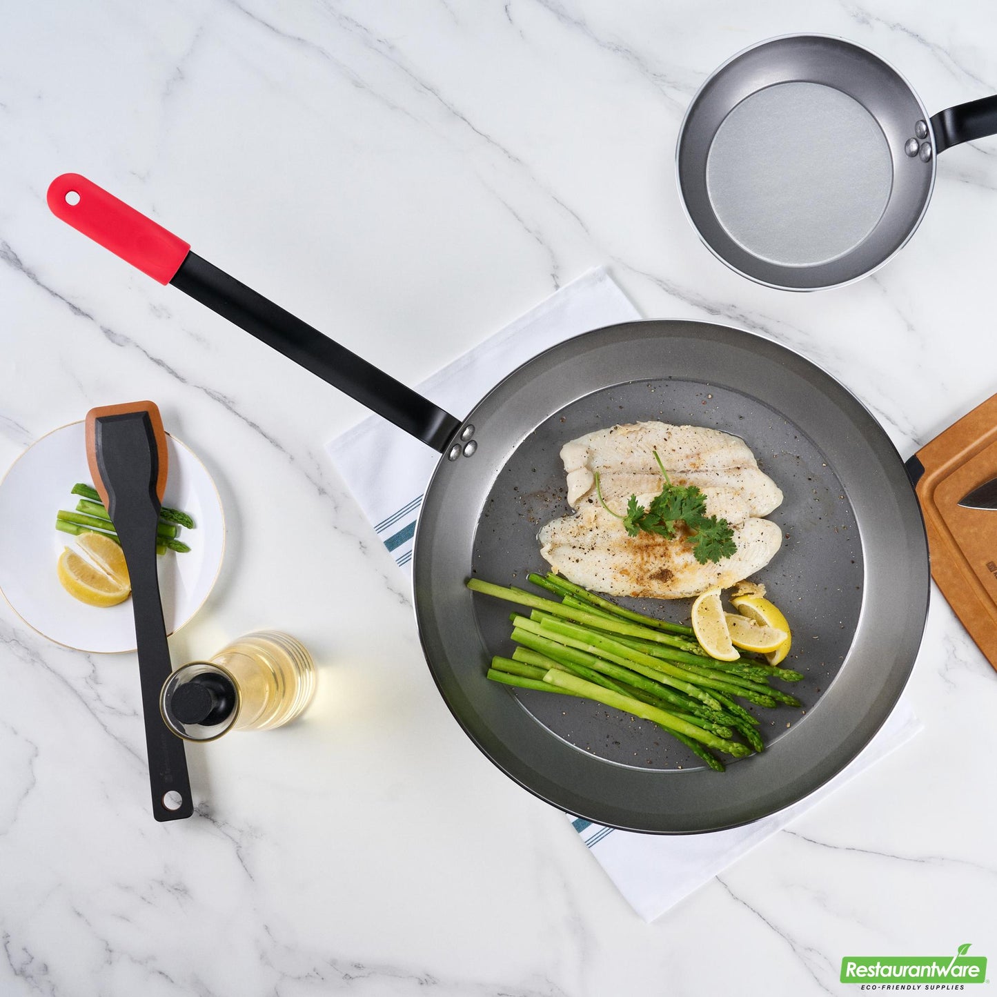 Wholesale Restaurantware Bundle: 6 Carbon Steel 16 Non-Stick Fry Pans and 6 Sleeves- Bulk