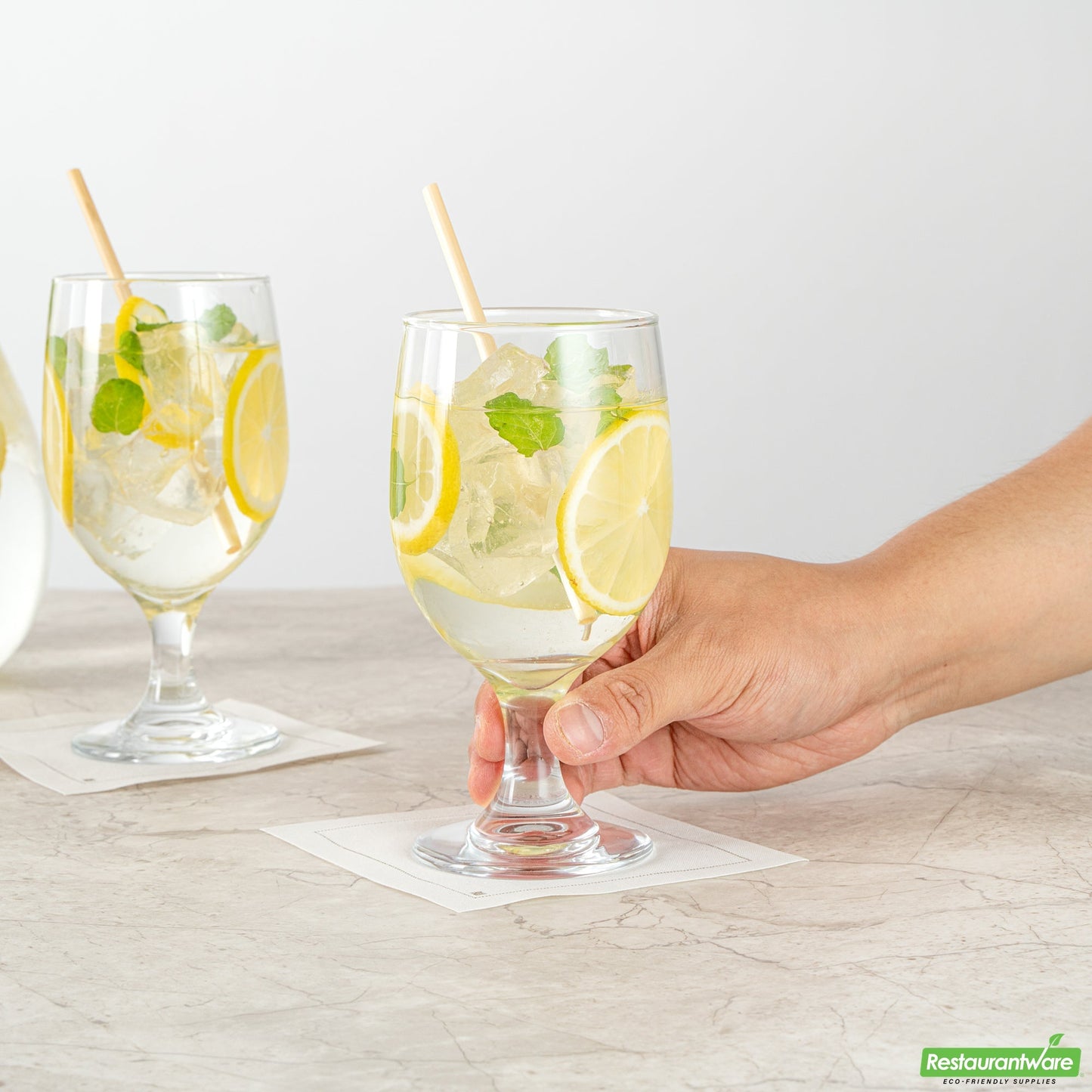 Wholesale Restaurantware Vetri 12 Oz Water Goblet Glass - 2 3/4" X 2 3/4" X 6" - 24 Count Box- Bulk