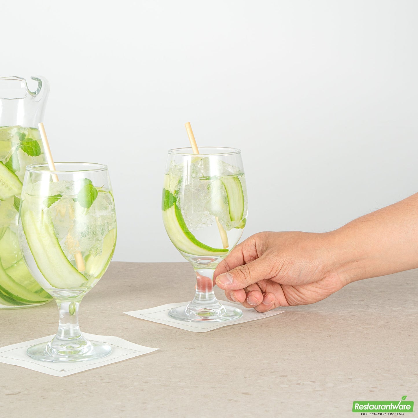 Wholesale Restaurantware Vetri 14 Oz Water Goblet Glass - 2 3/4" X 2 3/4" X 6 1/2" - 24 Count Box- Bulk
