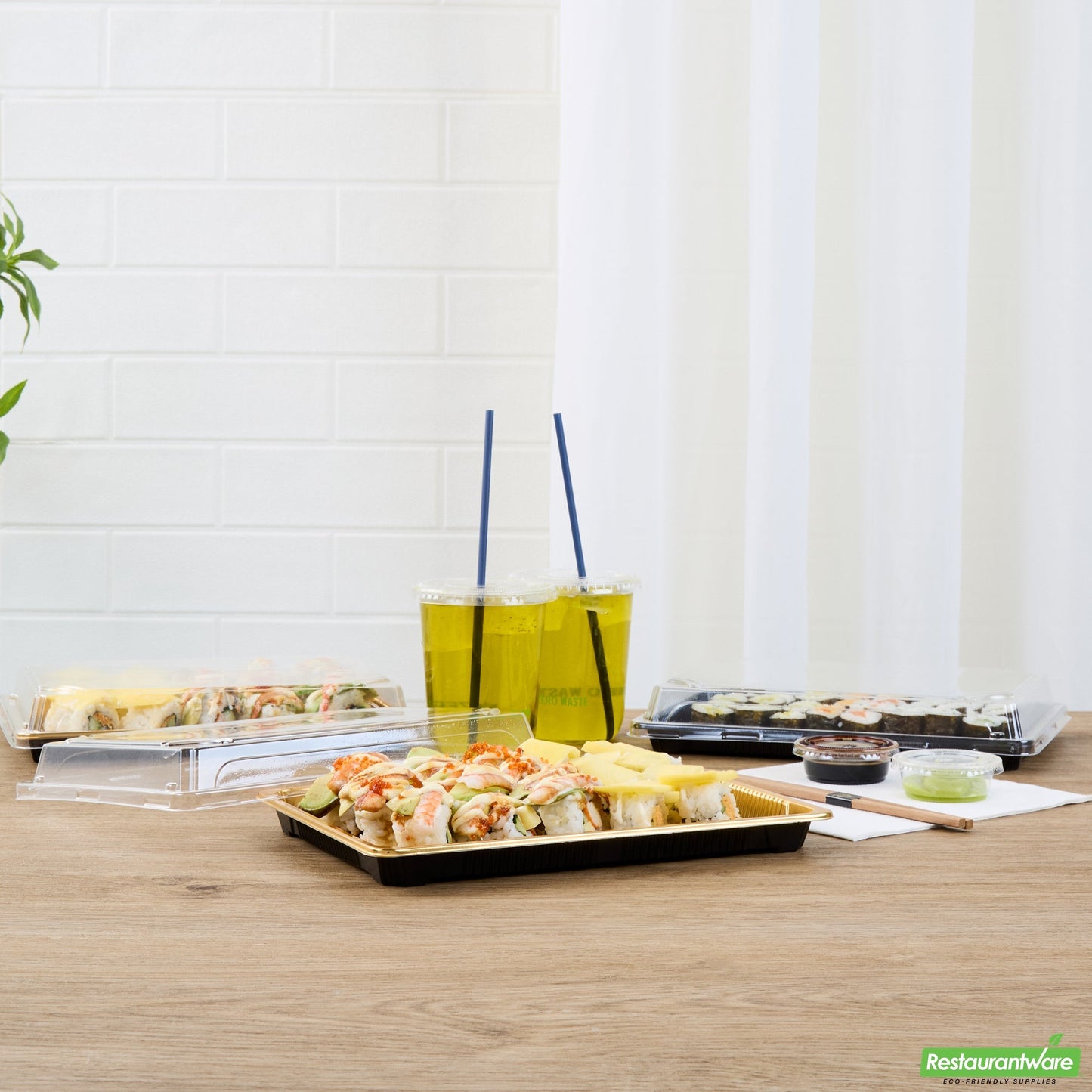 Wholesale Restaurantware Roku Rectangle Gold Plastic Take Out Sushi Tray - with Clear Lid - 10" X 7 1/4" X 1 3/4" - 100 Count Box- Bulk