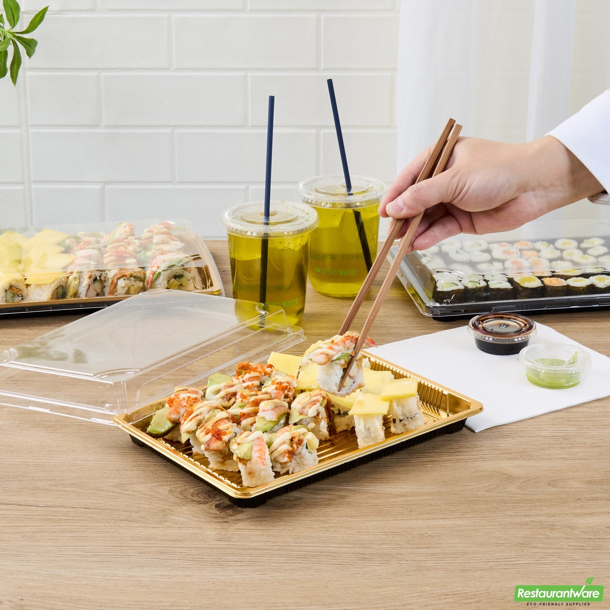 Wholesale Restaurantware Roku Rectangle Gold Plastic Take Out Sushi Tray - with Clear Lid - 10" X 7 1/4" X 1 3/4" - 100 Count Box- Bulk