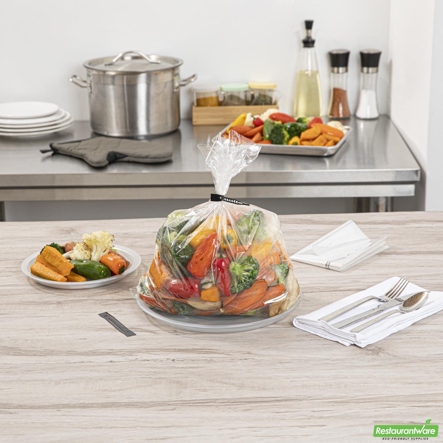 Wholesale Restaurantware Fresh Hero Clear Plastic Oven Bag - with Ties, Bpa-Free - 14" X 17" - 5 Count Box- Bulk