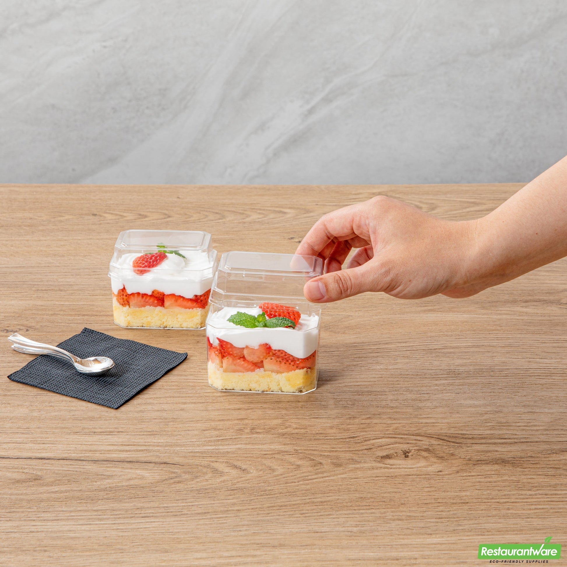 Wholesale Restaurantware Mini Serve Rectangle Clear Plastic Dome Lid - Fits 3 Oz Dessert Cup - 100 Count Box- Bulk