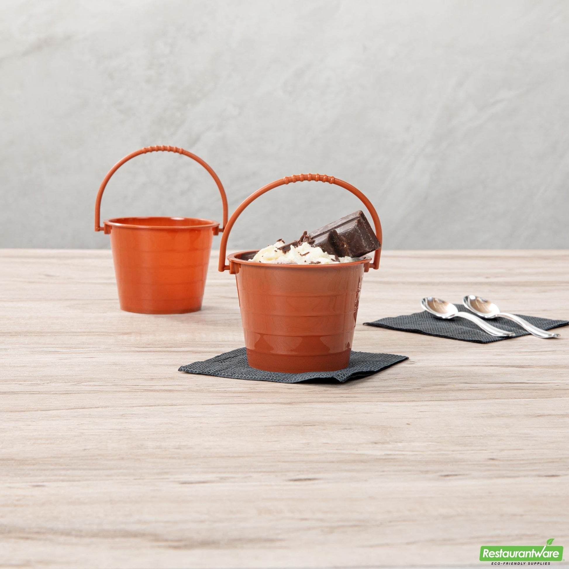 Wholesale Restaurantware Mini Serve 2 Oz Round Brown Plastic Dessert Bucket Cup - with Lid - 3 1/4'' X 3 1/4'' X 2 1/4'' - 25 Count Box- Bulk