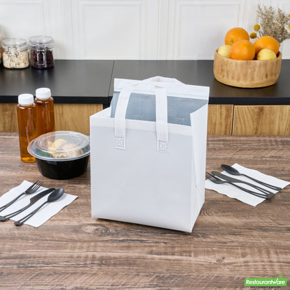 Wholesale Restaurantware Bag Tek White Insulated Take Out Bag - Tamper-Evident - 9 1/2 X 6 X 10 1/4 - 25 Count Box- Bulk