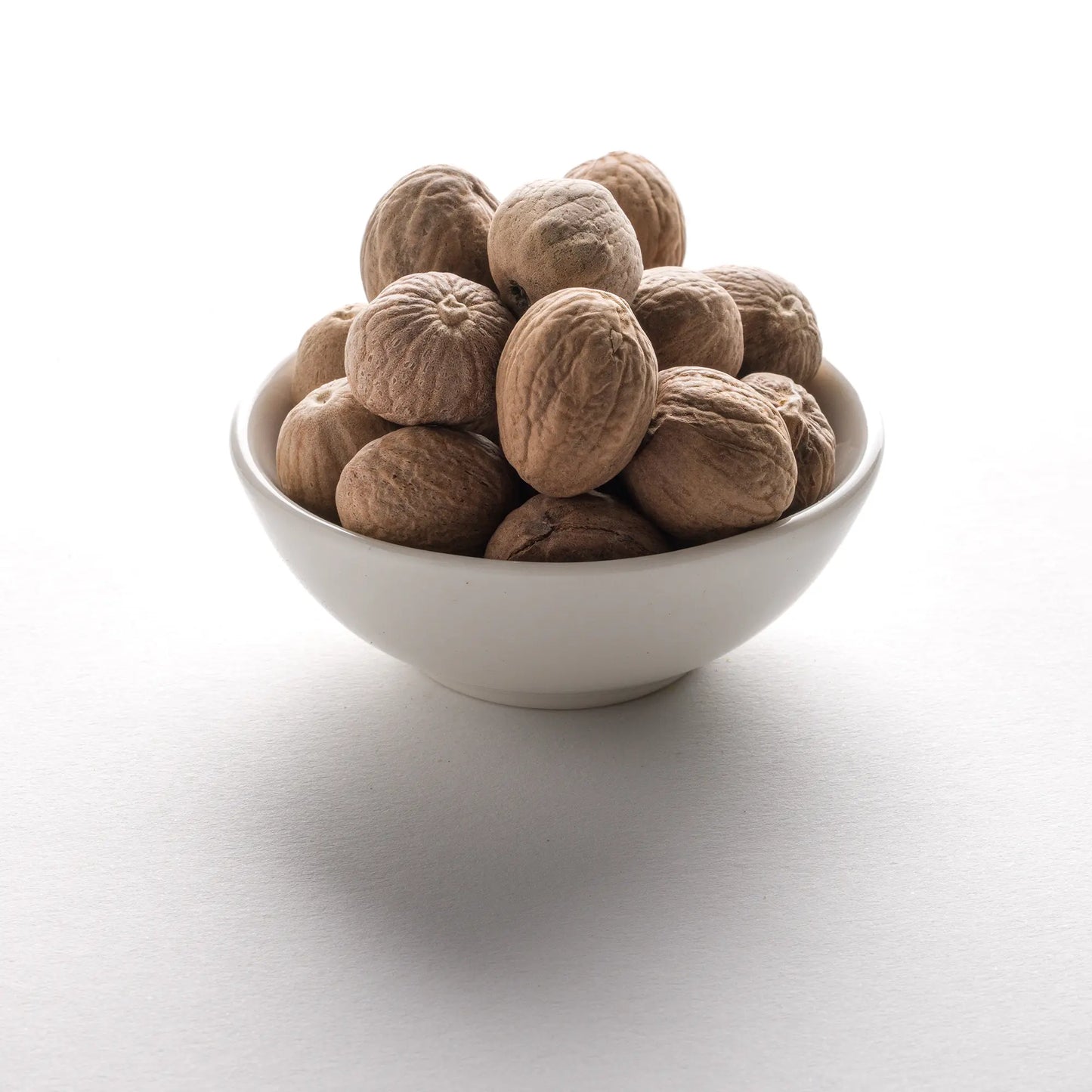 Wholesale BoxNCase Whole Nutmeg 16oz- Bulk