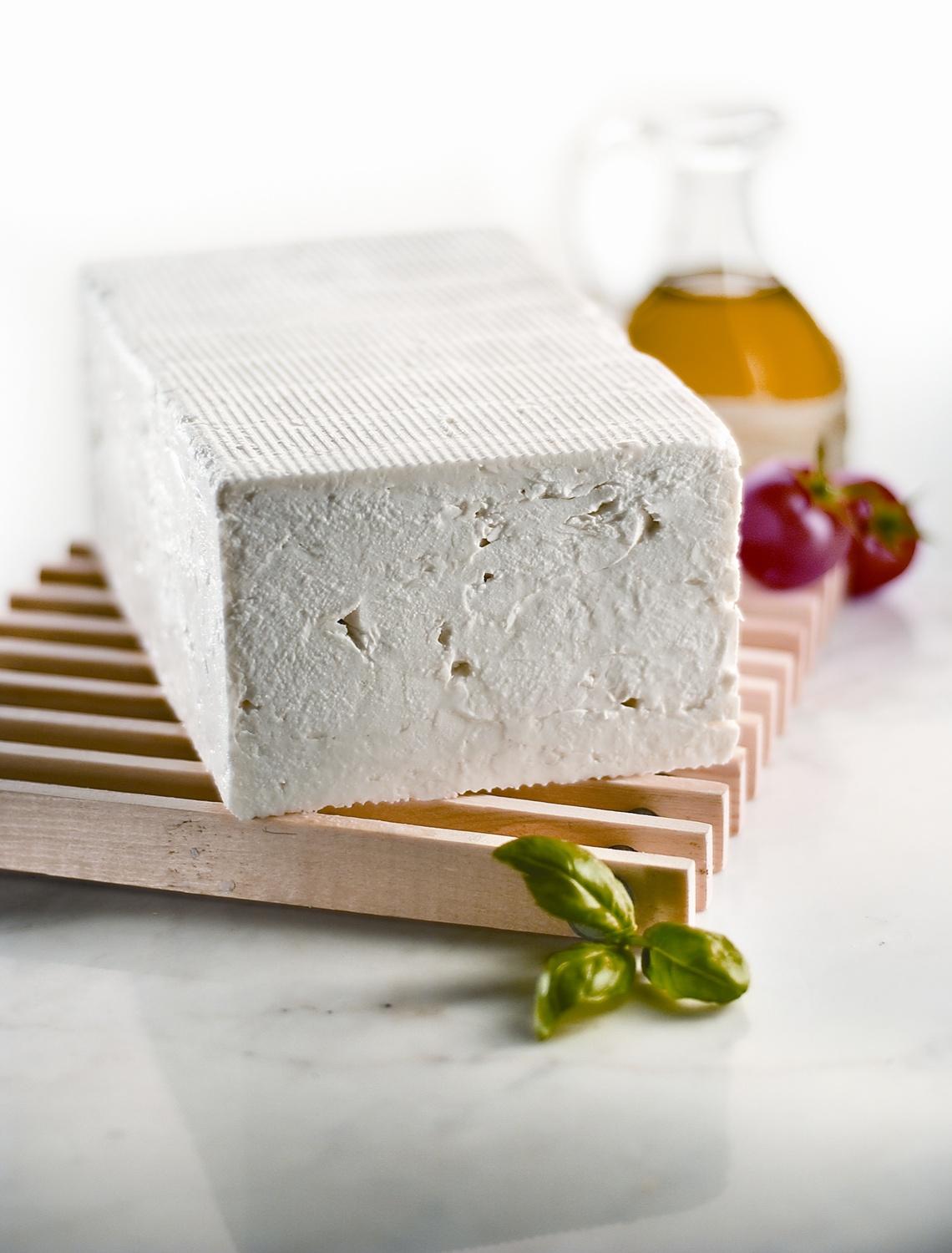 Wholesale Valbreso Feta Loaf Form 10 lbs- Bulk