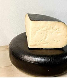 Wholesale Marieke Gouda Plain Reserve Gouda Quarter Wheel 5 Lb- Bulk
