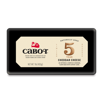 Wholesale Cabot 5 Year White Cheddar Deli Bar- Bulk
