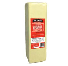 Wholesale Old Quebec 3 Year Vintage Cheddar Loaf 5 Lb- Bulk