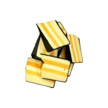Wholesale Coombe Castle Five County Saxonshire Cheddar Cheese 5lb- Bulk