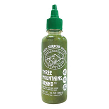 Wholesale Three Mountains Green Siracha Sauce 10 Oz Squeeze Bottle- Bulk