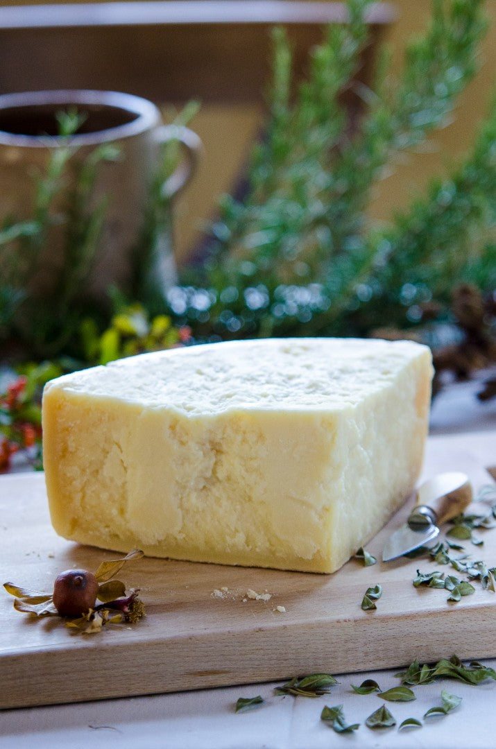 Wholesale Madaio Calcagno Sheep Qtr 8.8#- Bulk