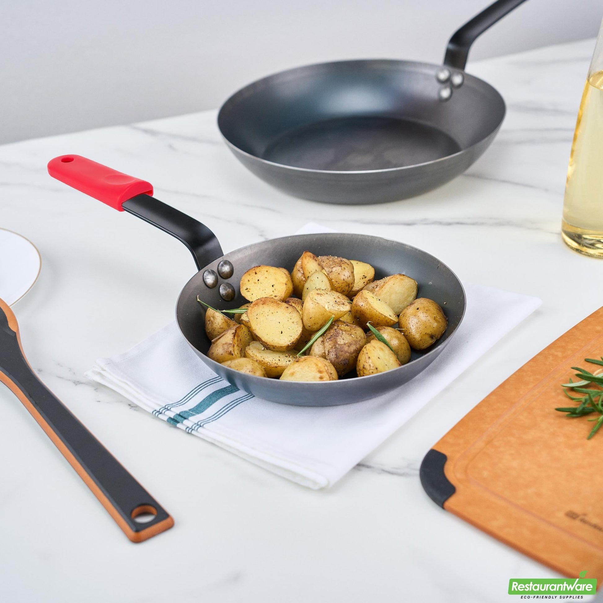Wholesale Restaurantware Bundle: 1 Black Carbon Steel 9" Pre-Seasoned Fry Pan and 1 Sleeve- Bulk