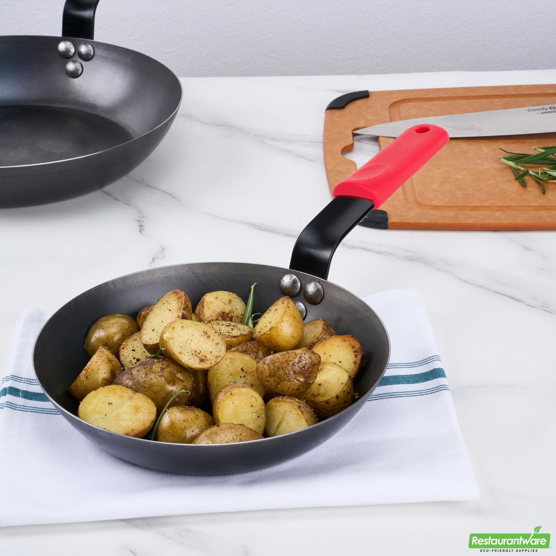 Wholesale Restaurantware Bundle: 1 Black Carbon Steel 9" Pre-Seasoned Fry Pan and 1 Sleeve- Bulk
