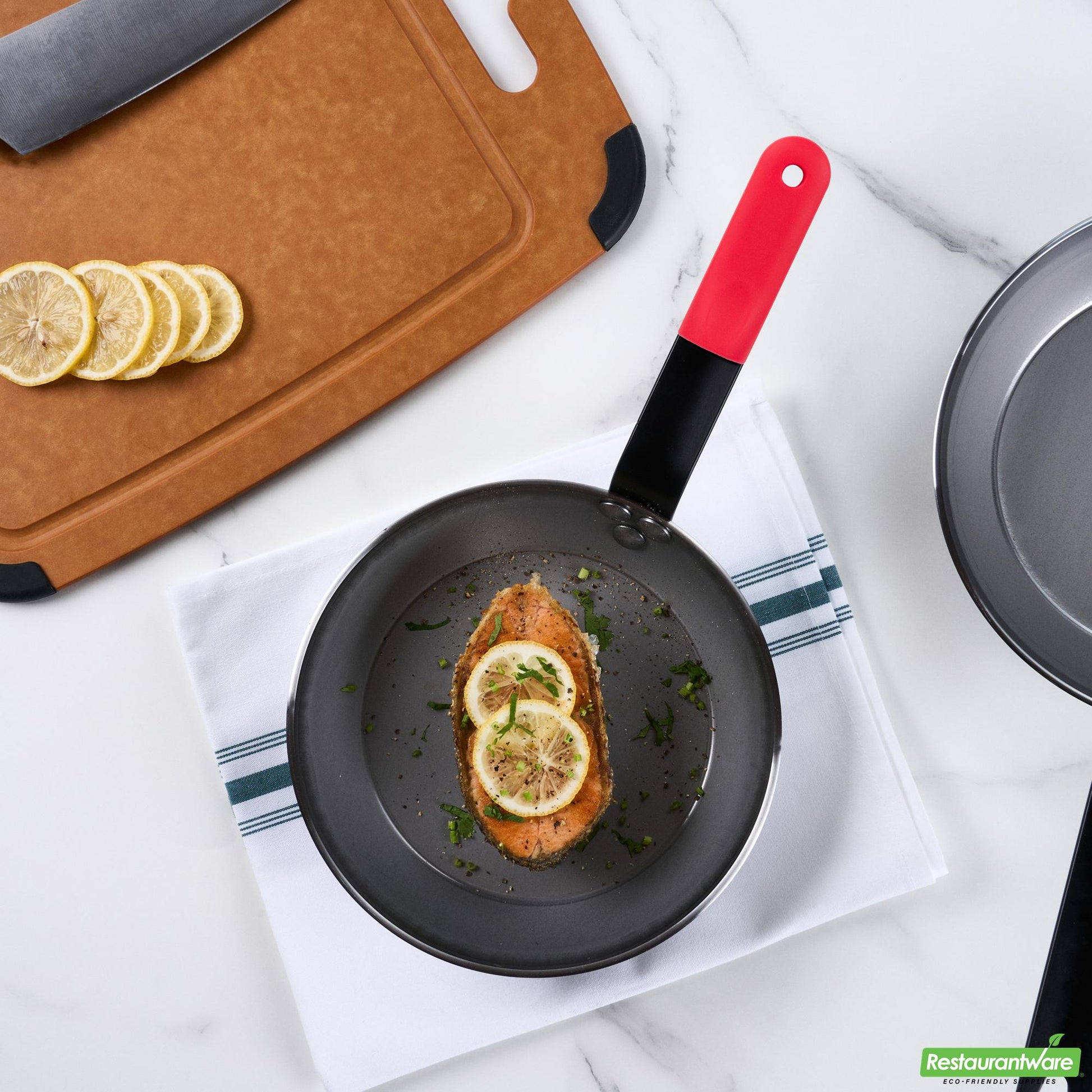 Wholesale Restaurantware Bundle: 6 Carbon Steel 8" Non-Stick Fry Pans and 6 Sleeves- Bulk