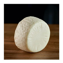 Wholesale Dona Julia (Young Goat) (La Mancha)- Bulk