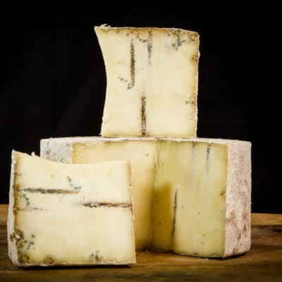 Wholesale Dunbarton Blue Cheese 7 lb- Bulk