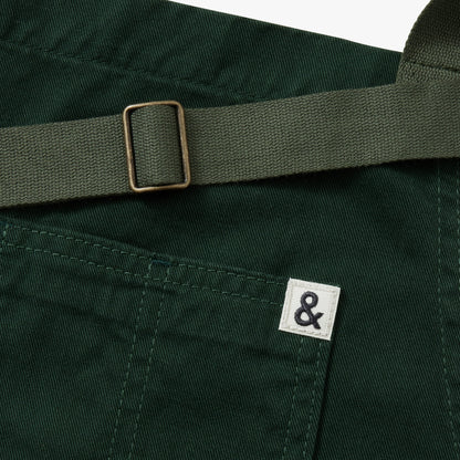 Wholesale Hedley & Bennett Kale Essential Apron- Bulk