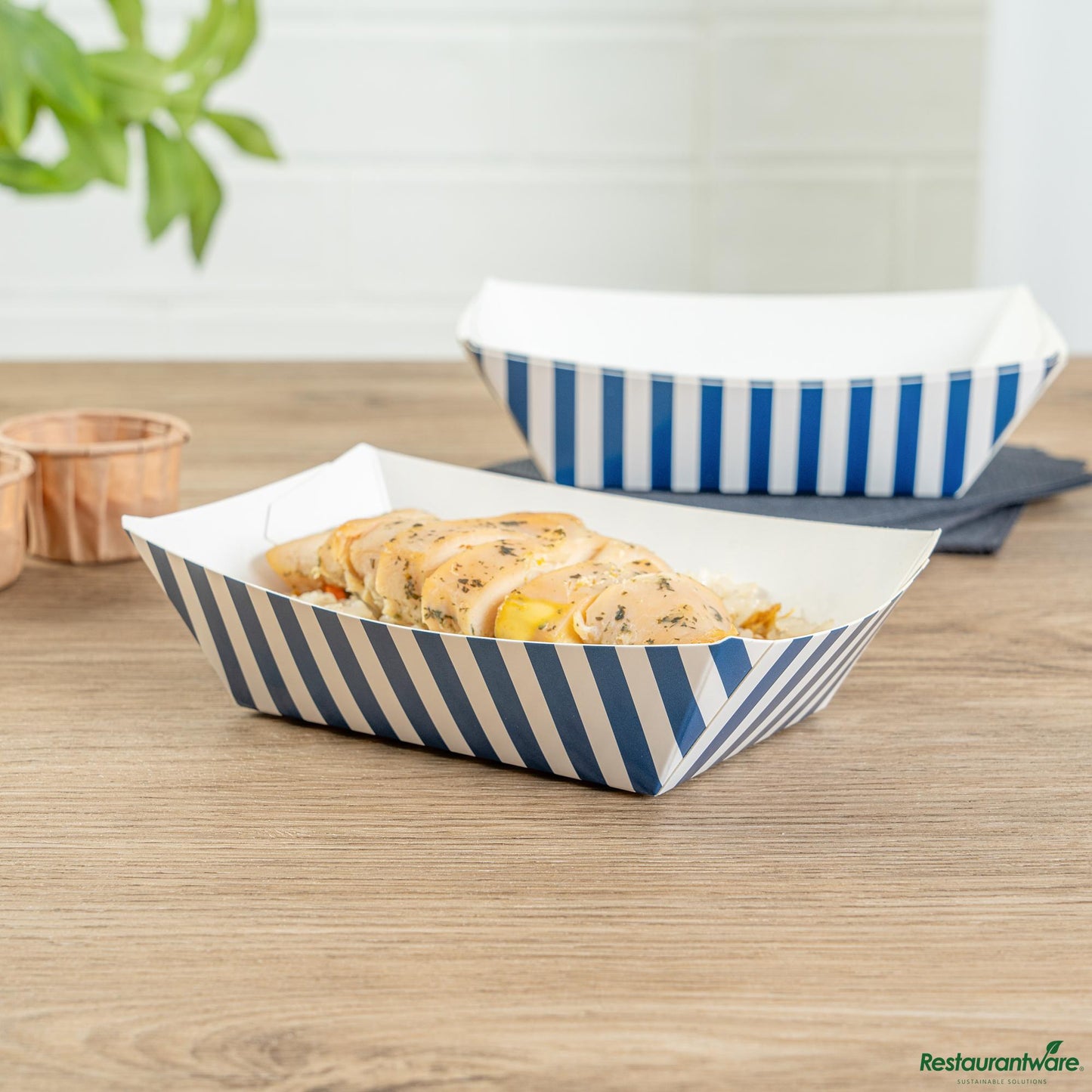 Wholesale Restaurantware Bio Tek 1/2 Lb Blue and White Stripe Paper #50 Boat - 4 1/4" X 2 3/4" X 1 1/2"- Bulk