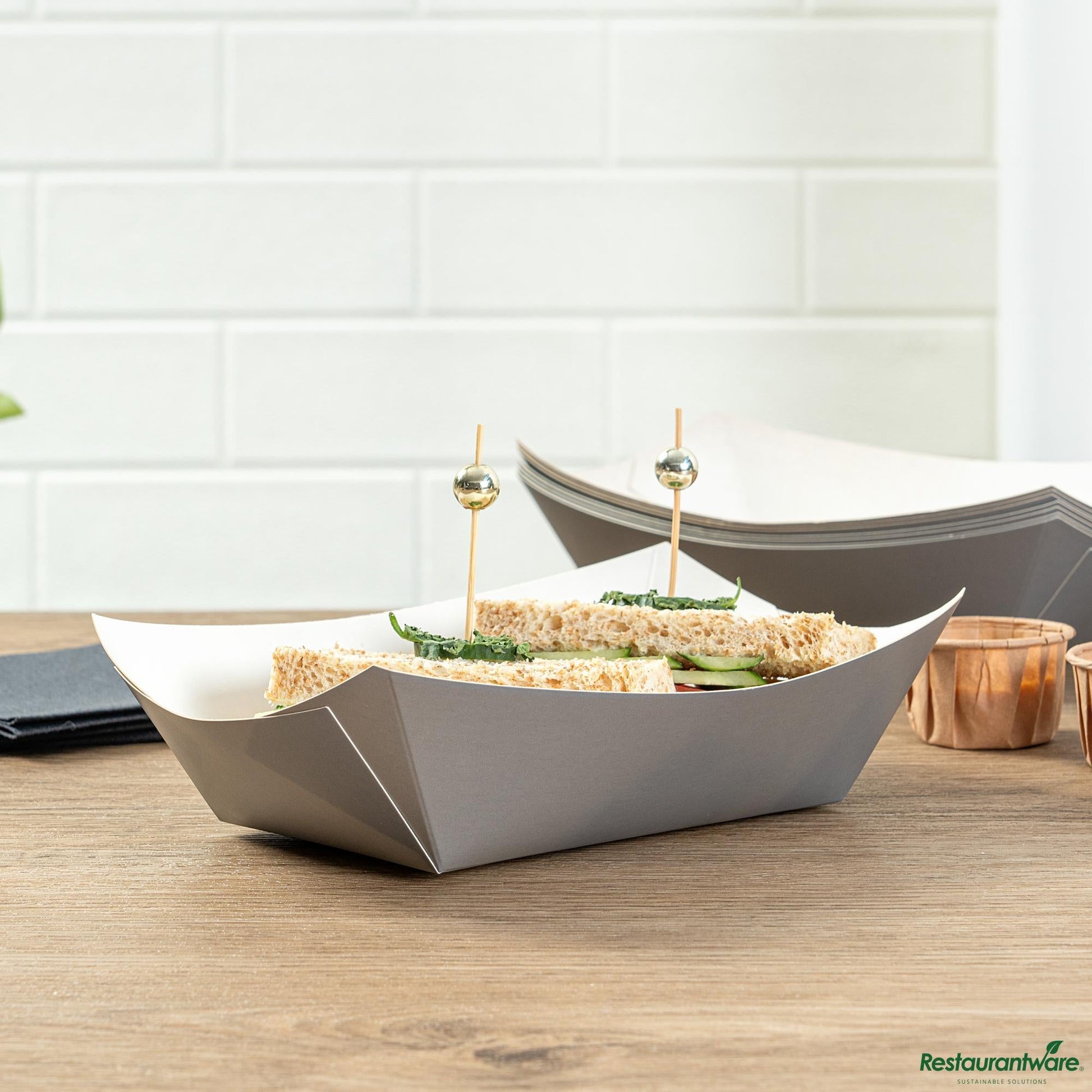 Wholesale Restaurantware Bio Tek 1 Lb Gray Paper #100 Boat - 5 1/2" X 3 1/2" X 2"- Bulk