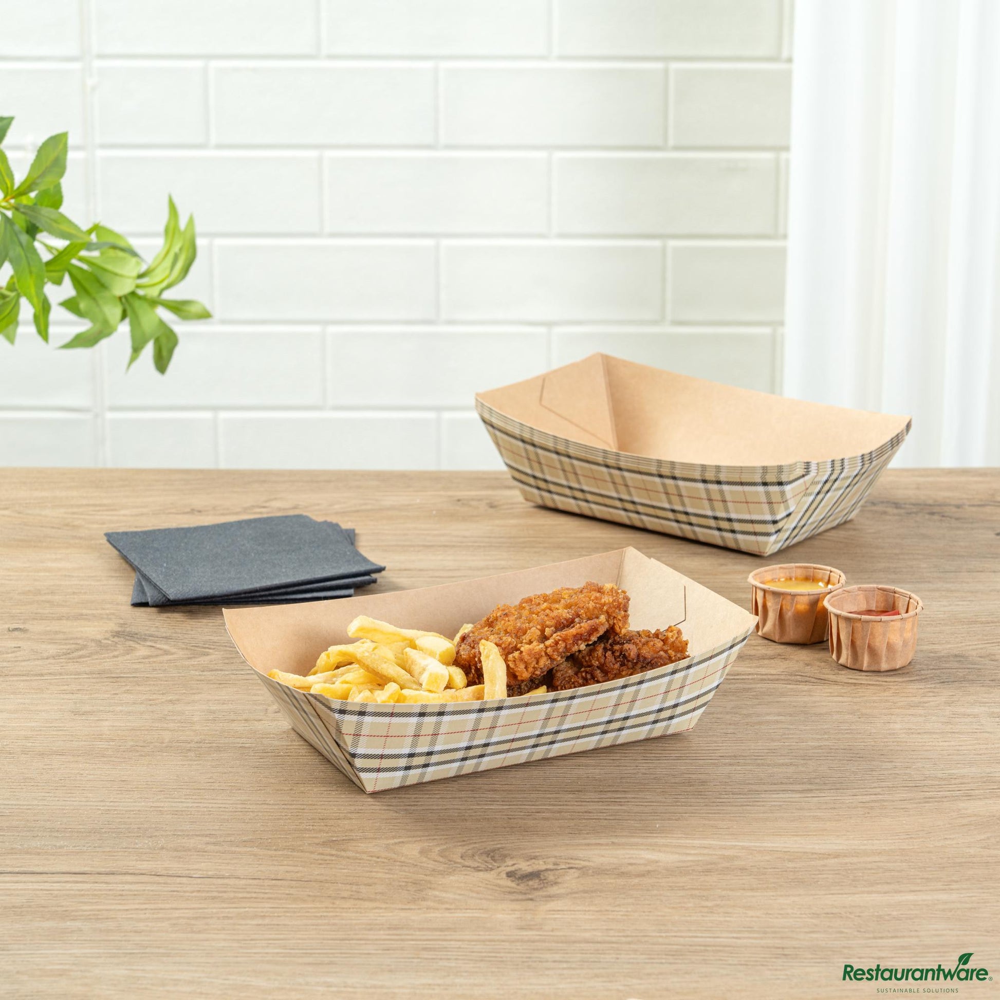 Wholesale Restaurantware Bio Tek 2 Lb Plaid Paper #200 Boat - 6 1/2" X 3 3/4" X 2 1/4"- Bulk