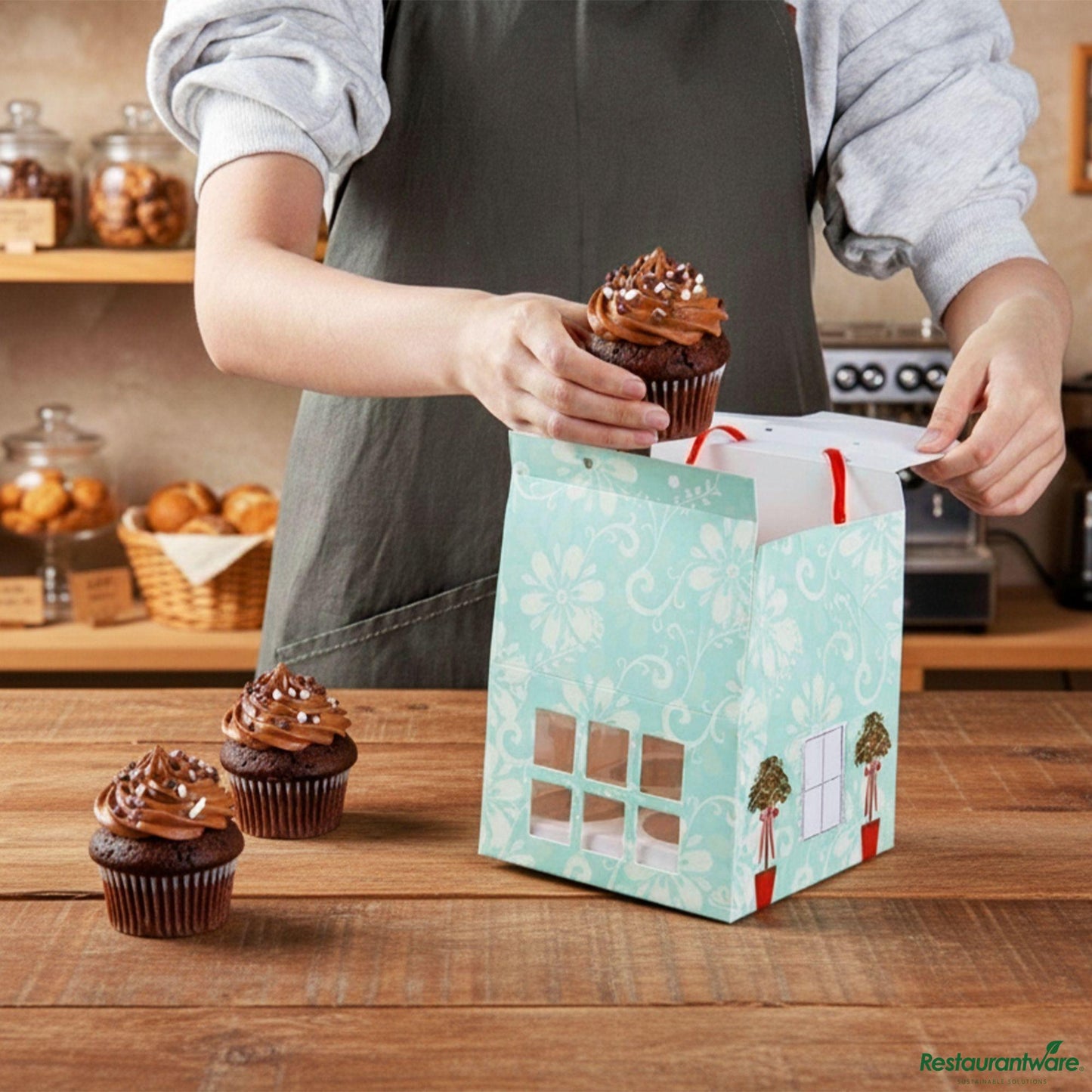 Wholesale Restaurantware Pastry Tek Pink and Blue Paper Petite House Cupcake Window Gift Box - Fits 4 - 6" X 6" X 7 3/4"- Bulk
