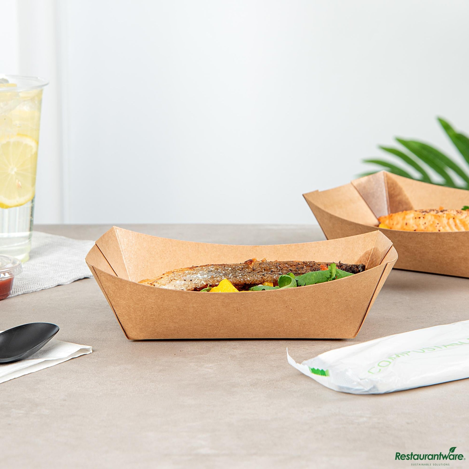 Wholesale Restaurantware 1 1/2 Lb Kraft Paper #300 Food Tray / Boat - 7.5"×5.7"×2.1"- Bulk