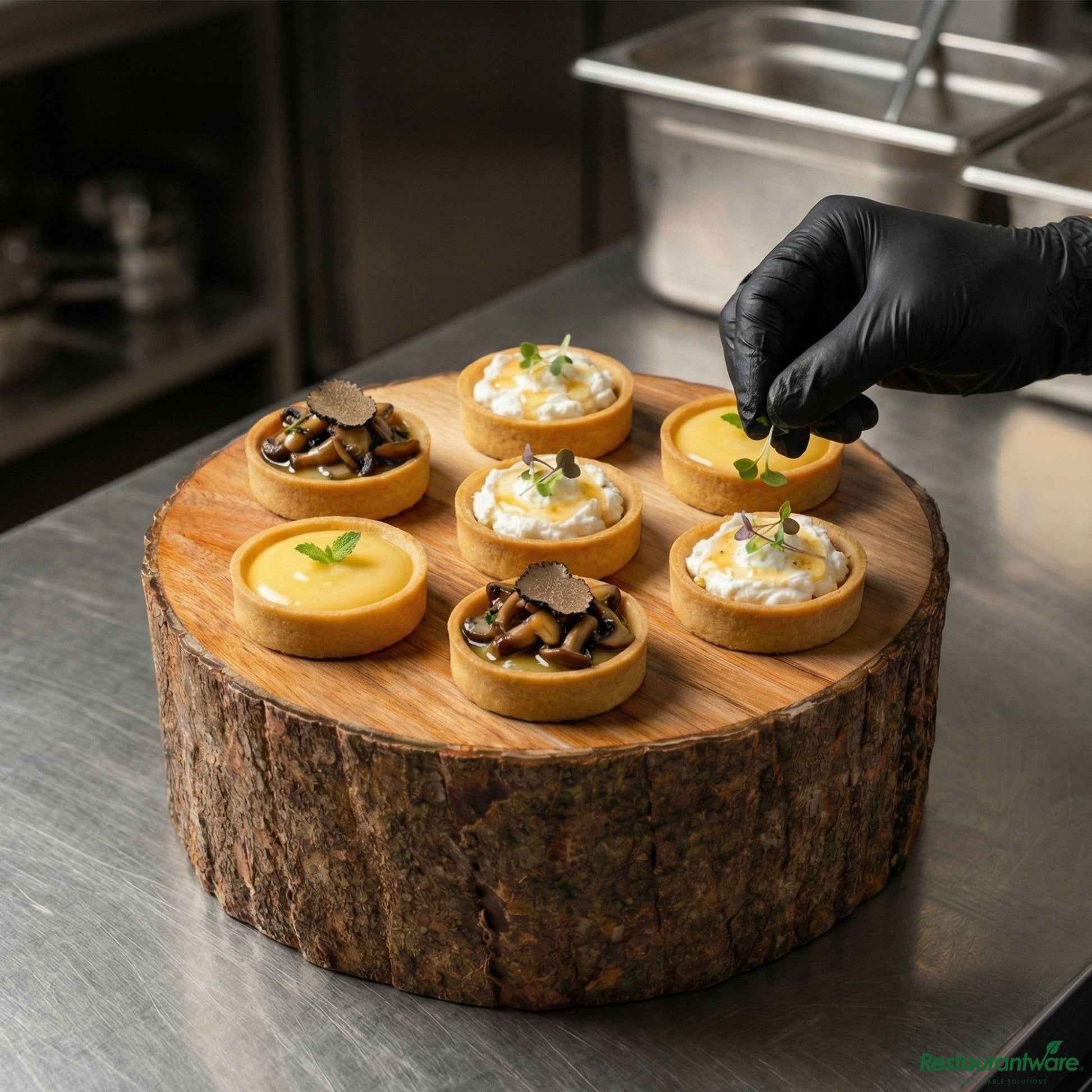 Wholesale Restaurantware Round Natural Acacia Large Riser - Varnished, Bark Edges - 10" X 10" X 5"- Bulk