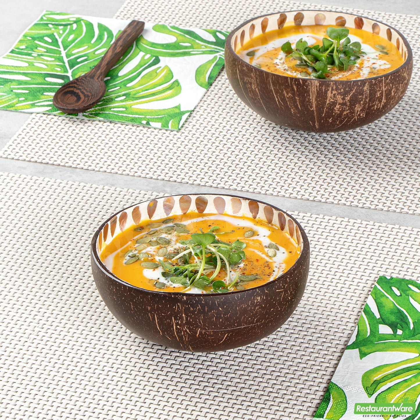 Wholesale Restaurantware 16 Oz White Handmade Teardrop Coconut Bowl - 5.9" X 5.9" X 2.4"- Bulk